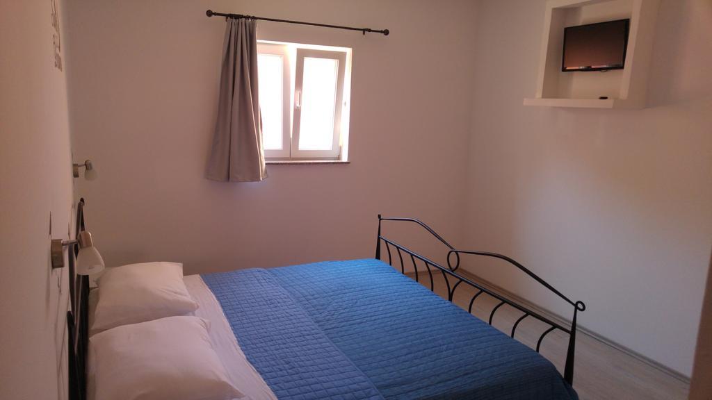 Apartment Perun Подстрана Экстерьер фото