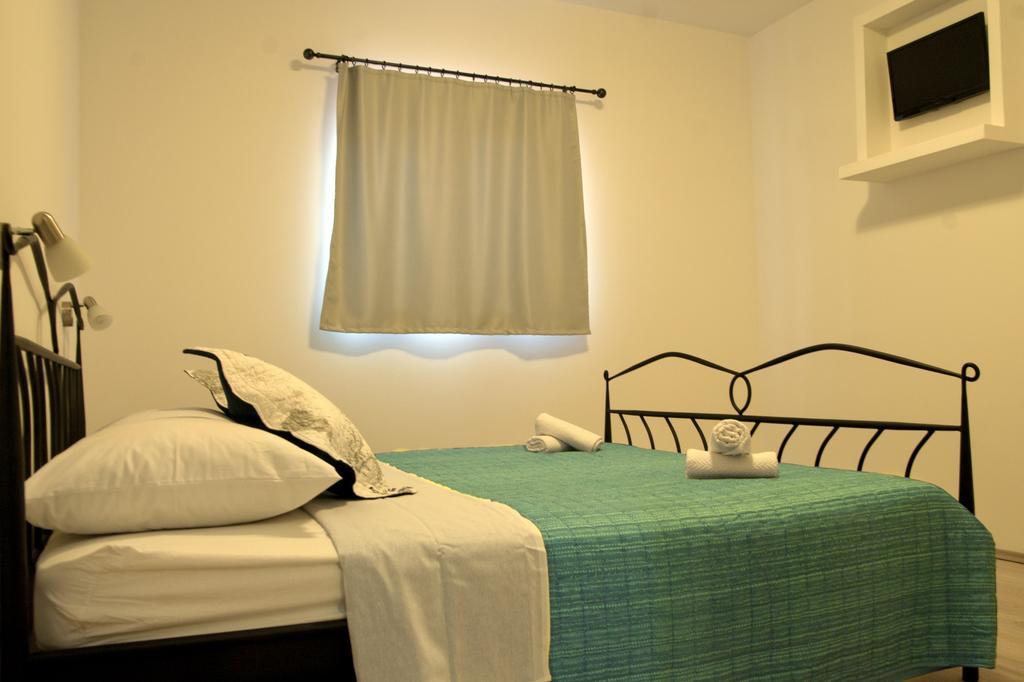 Apartment Perun Подстрана Экстерьер фото
